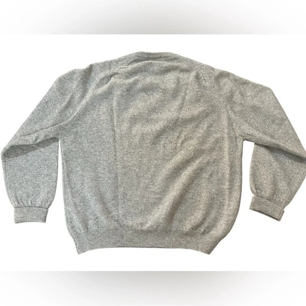 Vintage BASKIN Men's Gray V-Neck Sweater 100% Australian Lambswool size Large